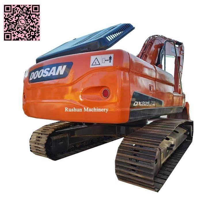 Doosan DX 225 LC Lánctalpas kotrók