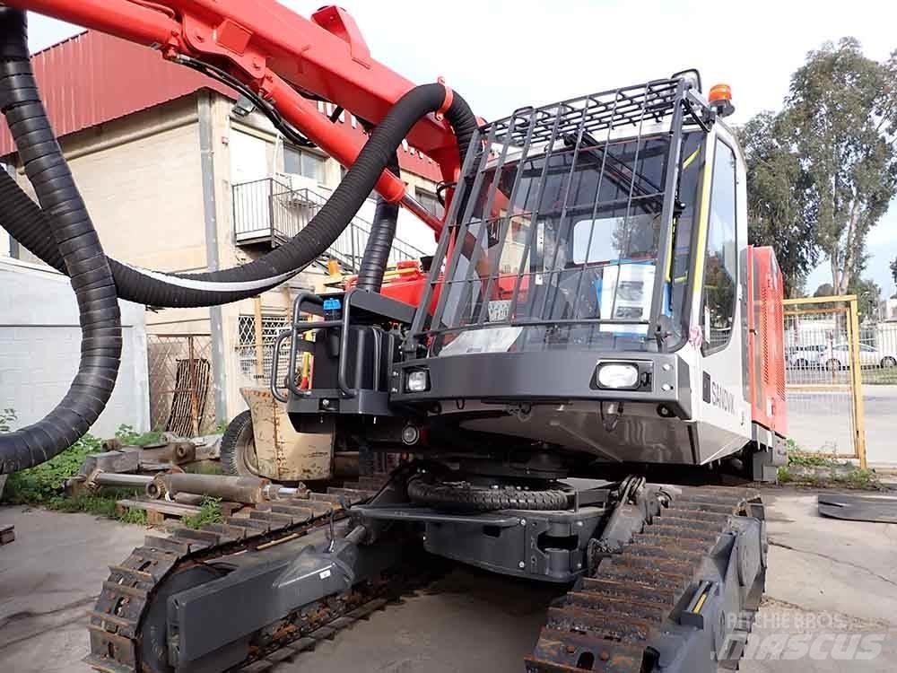 Sandvik DX800 Talaj fúró