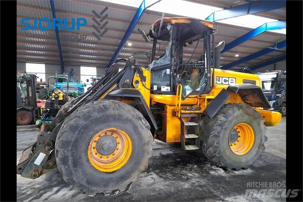 JCB 426 Traktorok