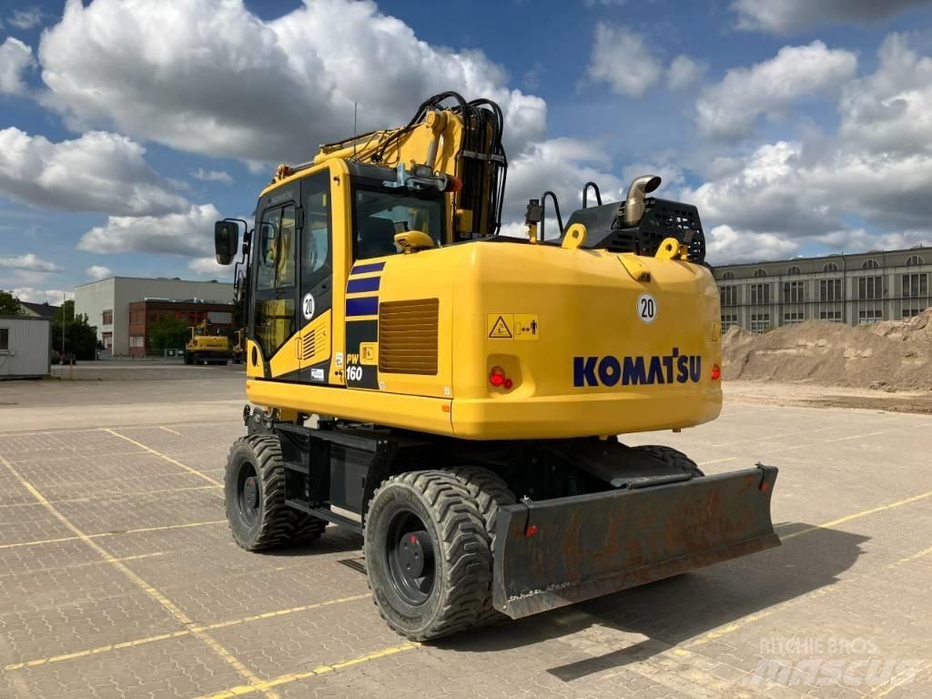 Komatsu PW 160-11 E0 Gumikerekes kotrók