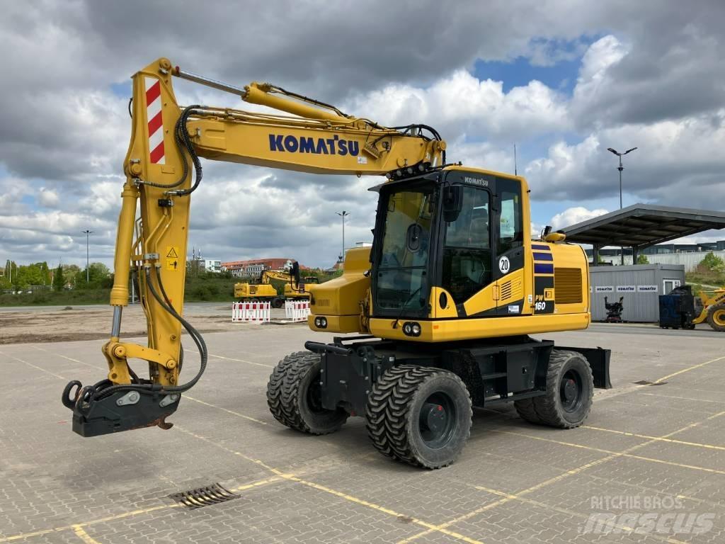Komatsu PW 160-11 E0 Gumikerekes kotrók