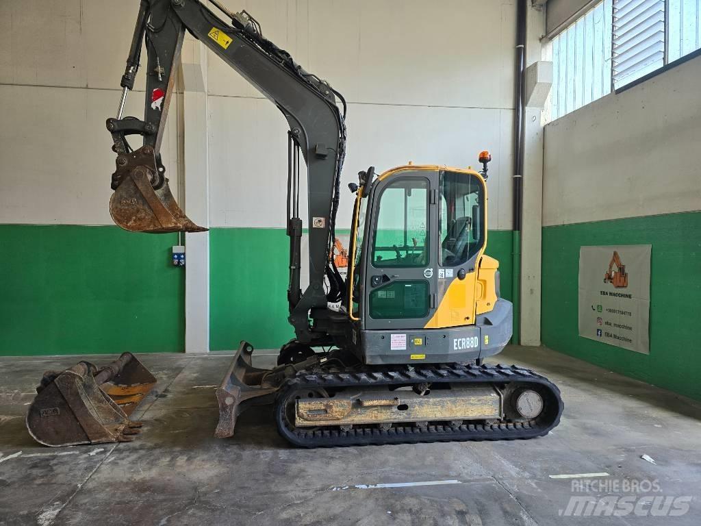 Volvo ECR 88 Közepes (midi) kotrók 7 t - 12 t