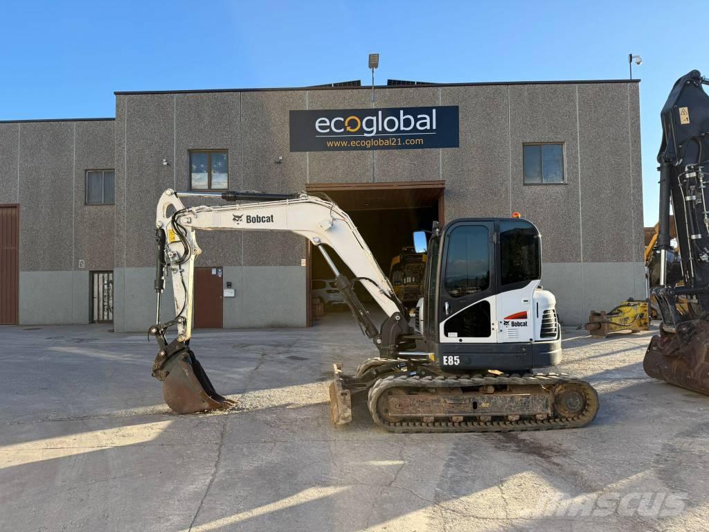 Bobcat E 85 Közepes (midi) kotrók 7 t - 12 t