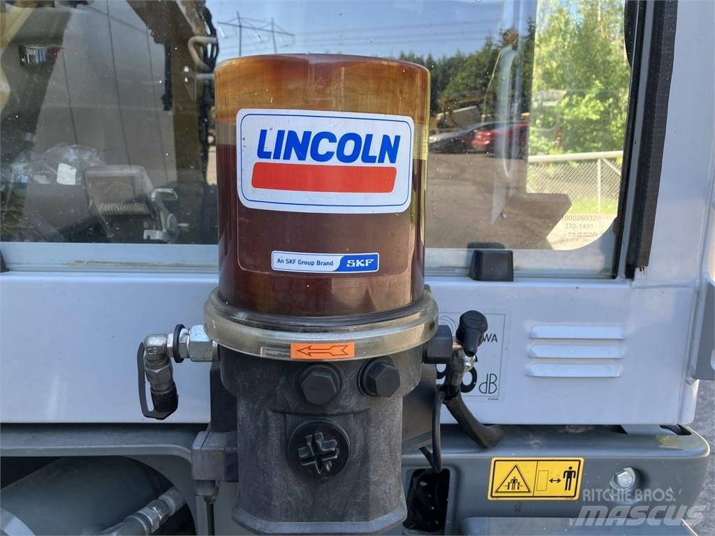 Wacker Neuson EW 100 Gumikerekes kotrók