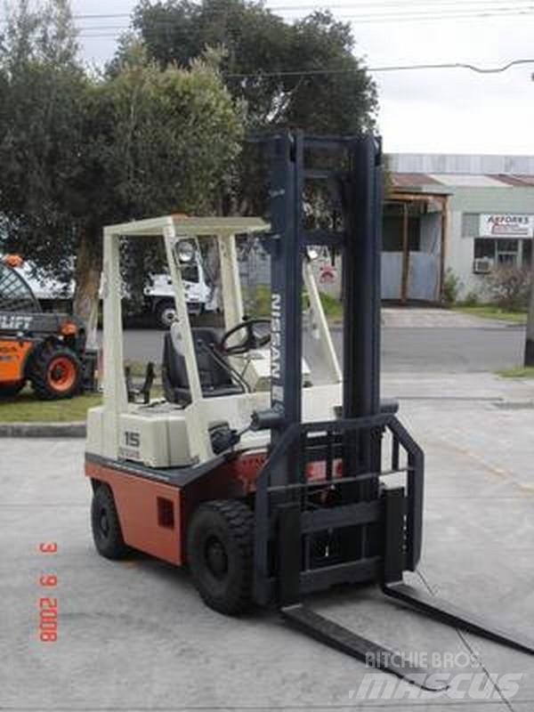 Nissan H01A18U Targoncák-Egyéb
