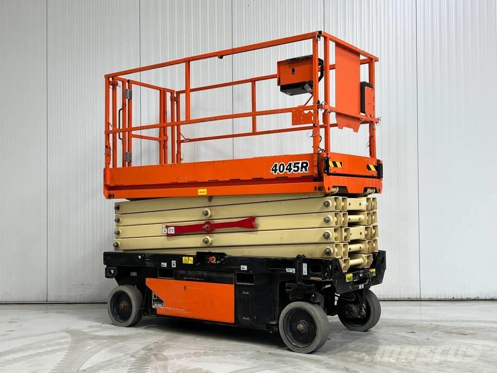 JLG 4045R Ollós emelők