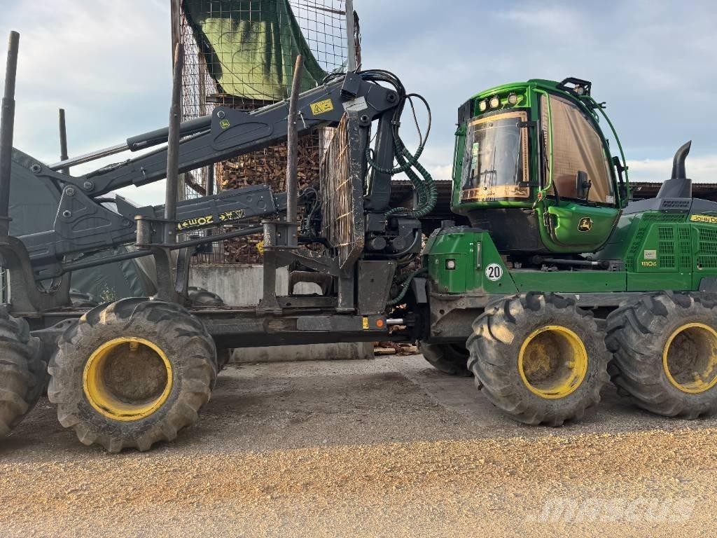 John Deere 1110 G Kihordók