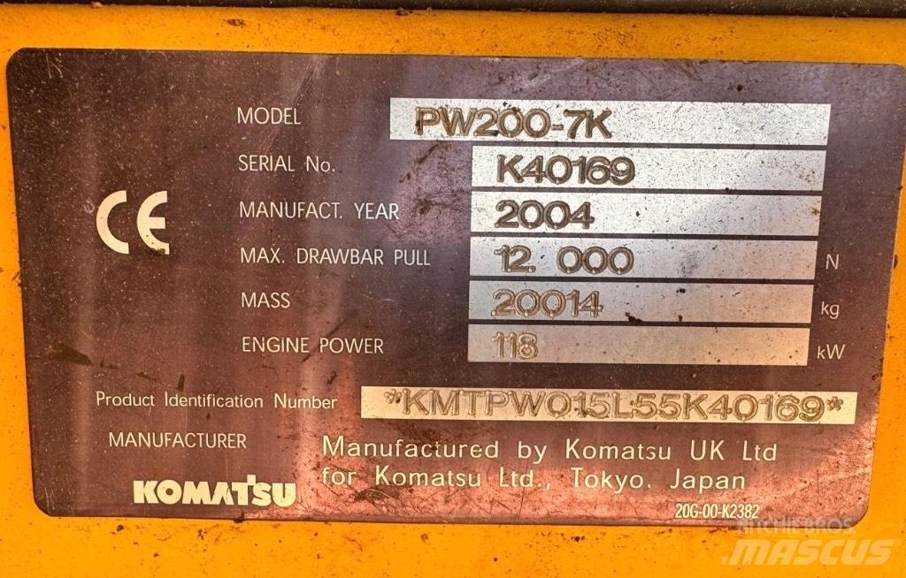 Komatsu PW 200-7K Gumikerekes kotrók