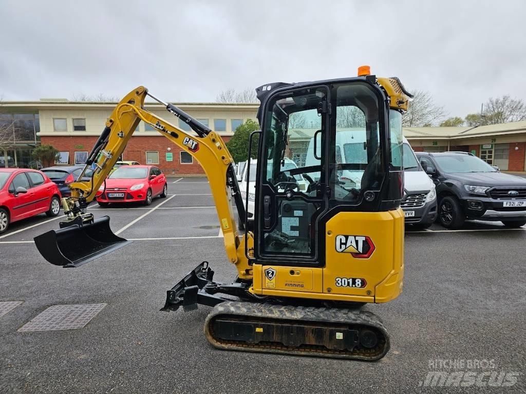 CAT 301.8 Mini kotrók < 7t