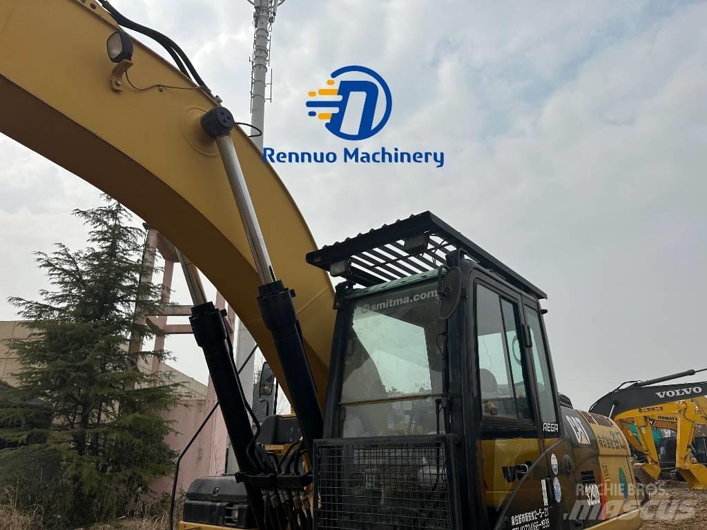 CAT 329D Lánctalpas kotrók