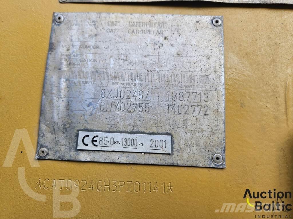 CAT 924 G Gumikerekes homlokrakodók