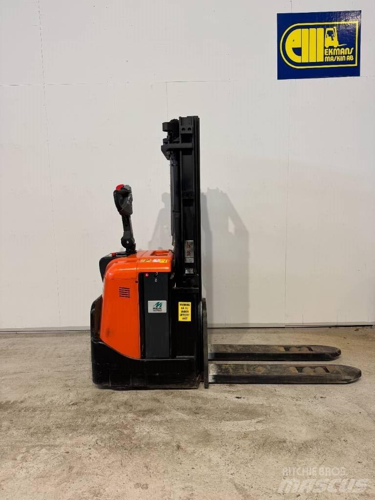 BT truck SPE 125 Gyalogkíséretű targonca