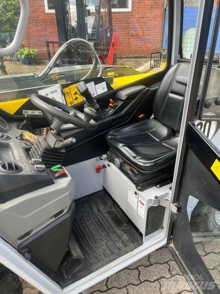 Wacker Neuson TH 412 Teleszkópos rakodók