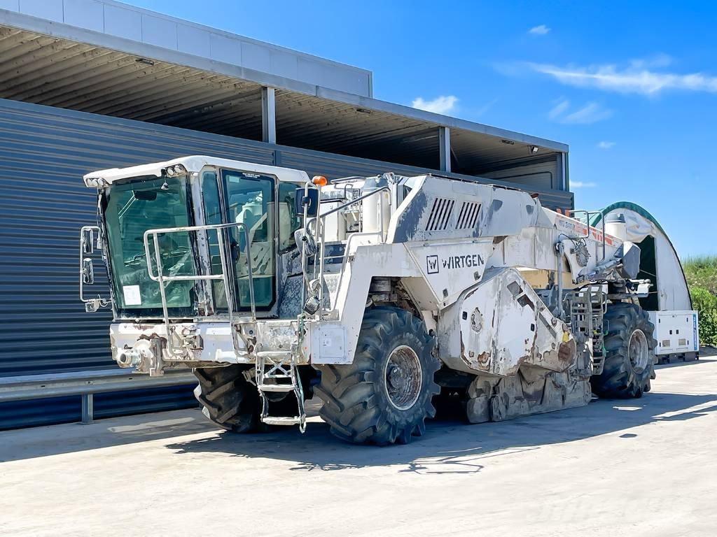 Wirtgen WR 240I Aszfalt aprítók