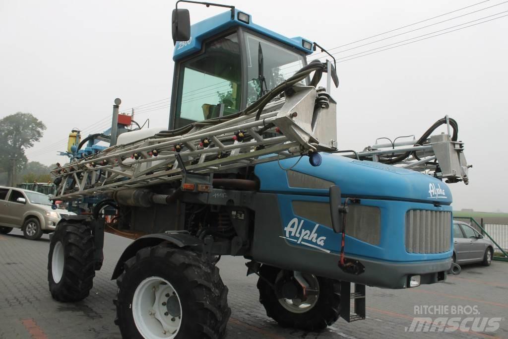 Evrard Alpha 2500 Önjáró trágyaszórók