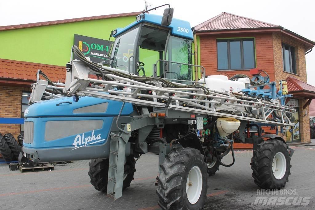 Evrard Alpha 2500 Önjáró trágyaszórók