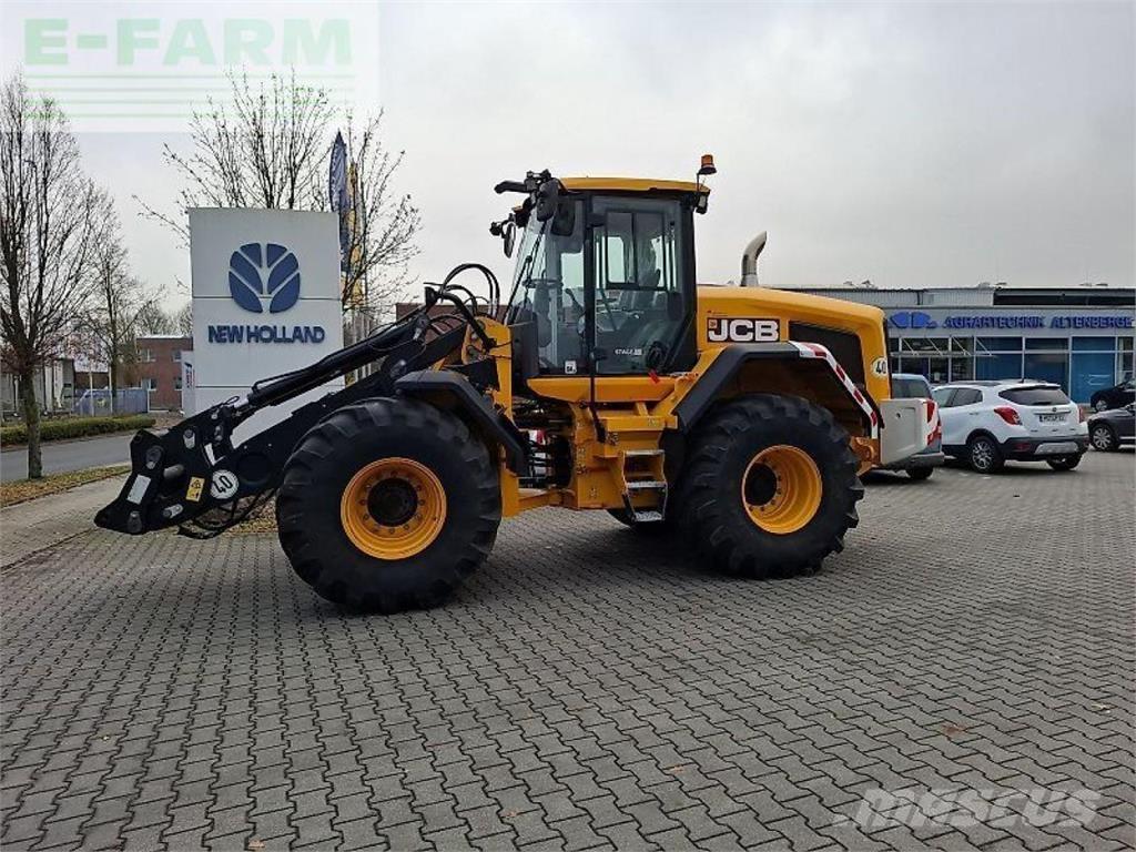 JCB 427 agri Mini kotrók < 7t