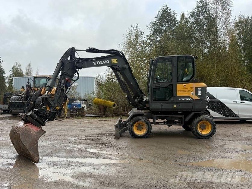 Volvo EW60E Gumikerekes kotrók