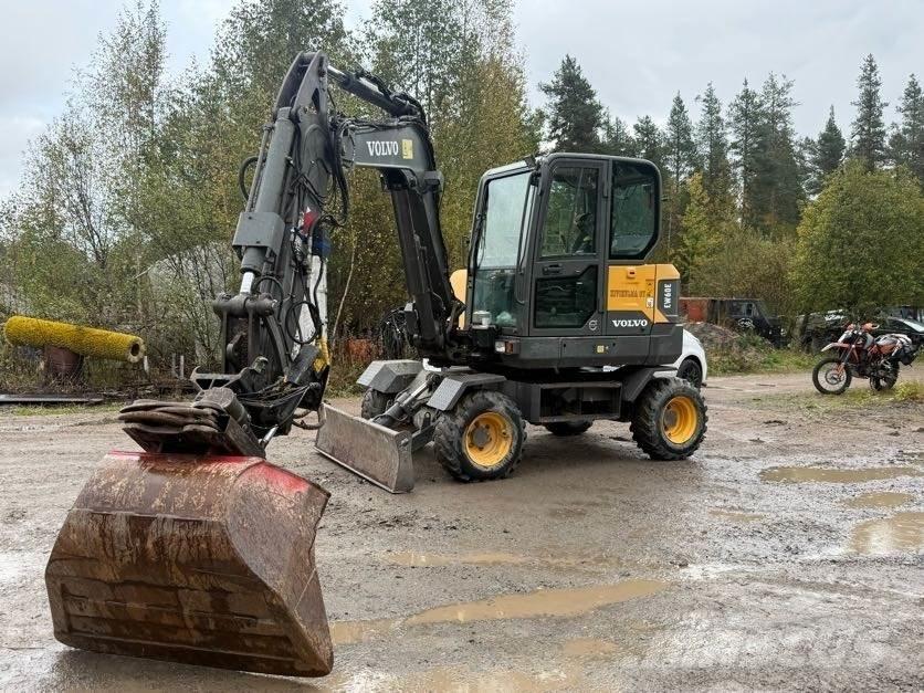 Volvo EW60E Gumikerekes kotrók
