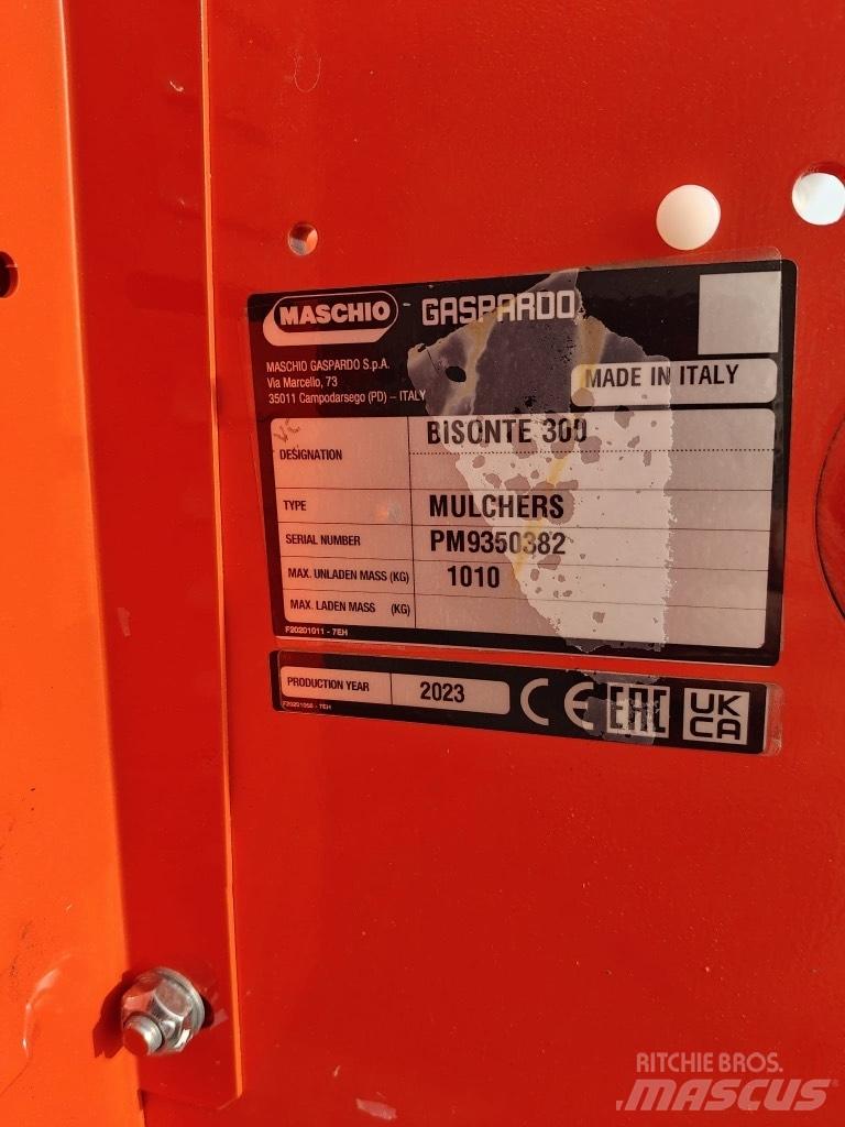 Maschio Bisonte 300 Szárzúzók és fűkaszák