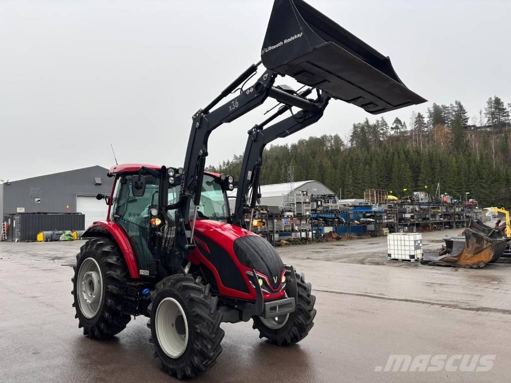 Valtra A 95 Traktorok