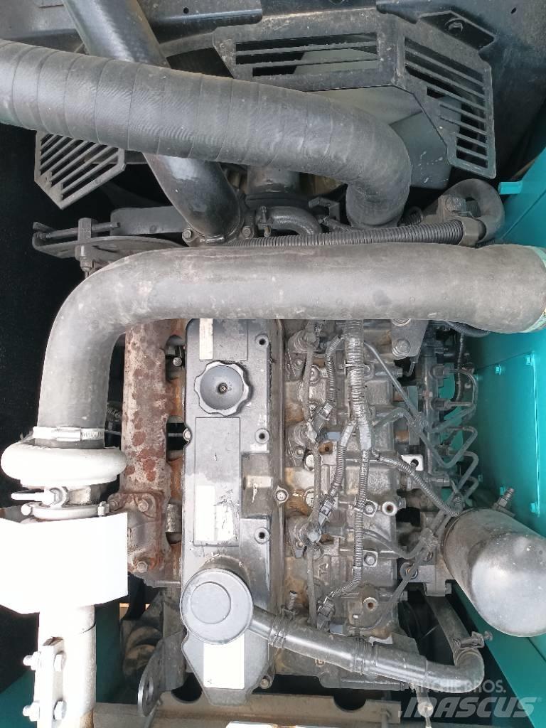 Kobelco SK 140 Közepes (midi) kotrók 7 t - 12 t