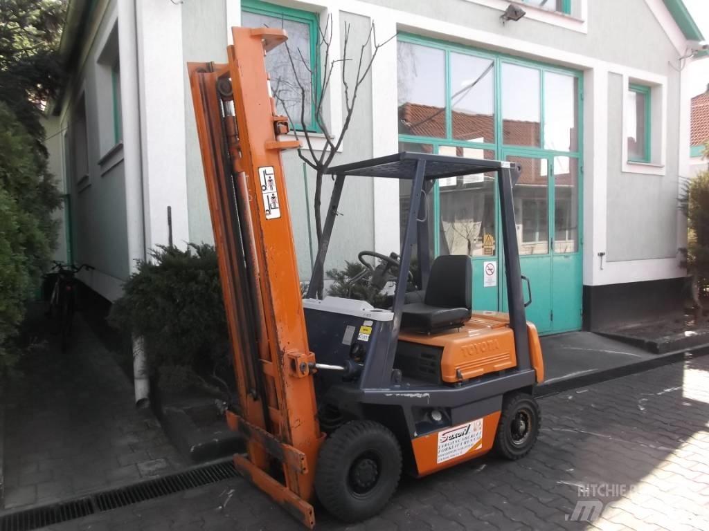 Toyota 3 FD 14 Dízel targoncák