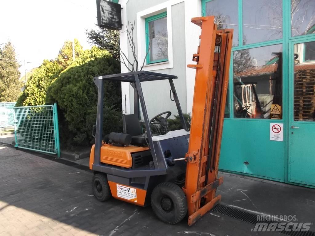 Toyota 3 FD 14 Dízel targoncák