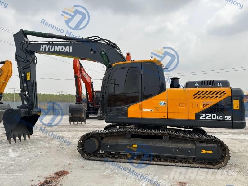 Hyundai R220LC-9S Lánctalpas kotrók