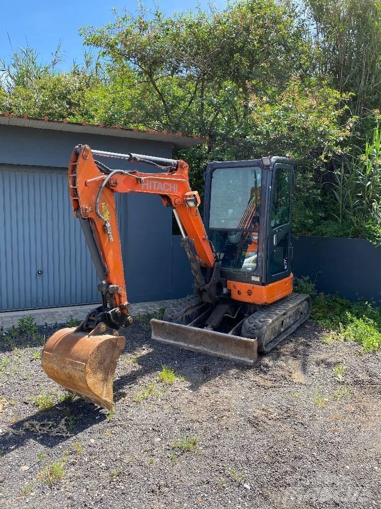 Hitachi ZX 26 Mini kotrók < 7t