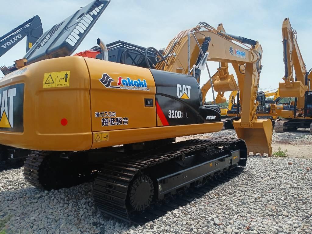 CAT 320D2 Lánctalpas kotrók