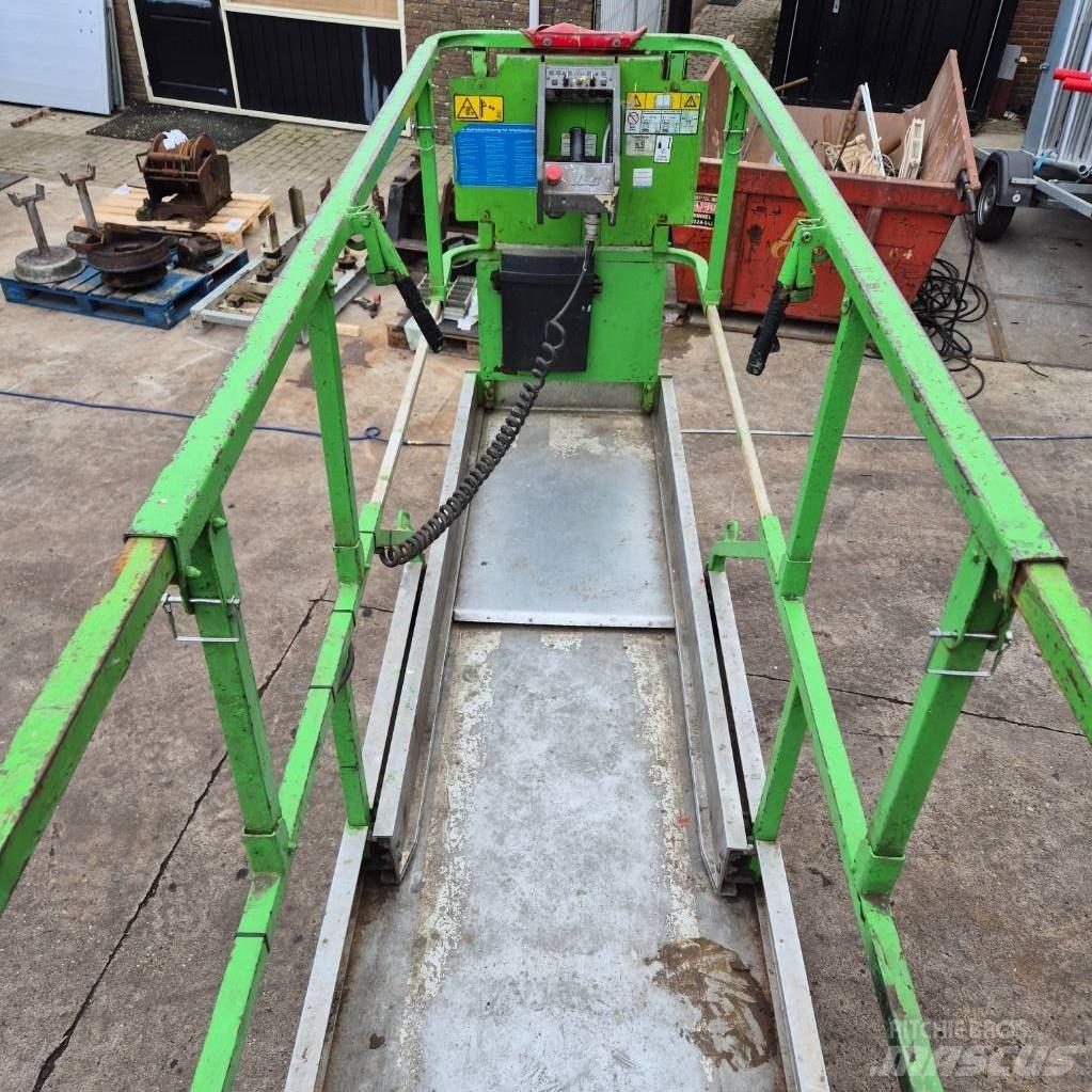 JLG 2630 ES Ollós emelők