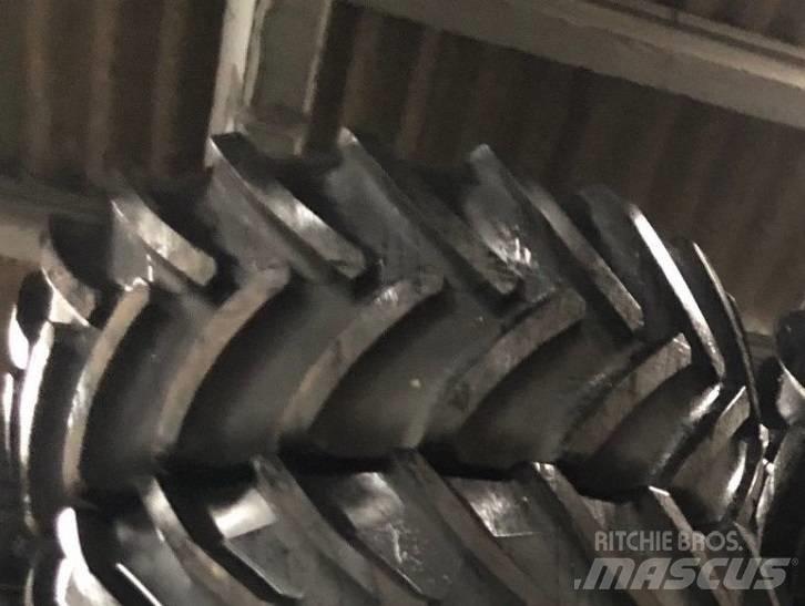 Trelleborg 900/60R32 Gumiabroncsok, kerekek és felnik