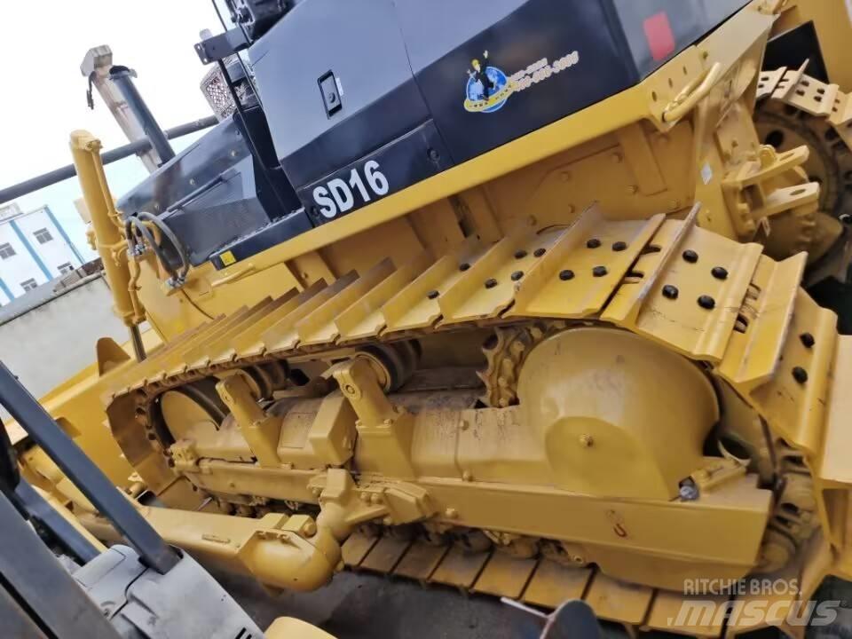 Shantui SD 22 lánctalpas dózerek
