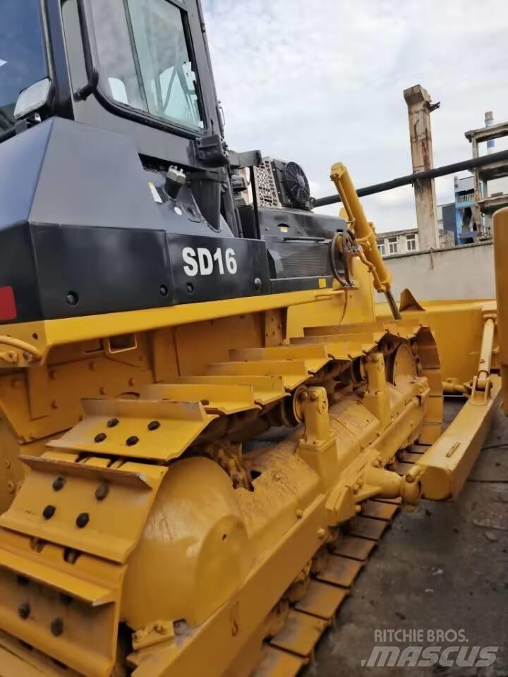 Shantui SD 22 lánctalpas dózerek