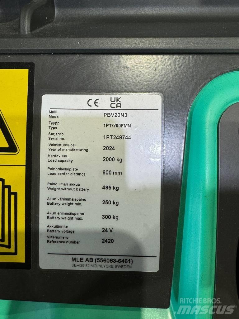Mitsubishi PBV20N2 Vezetőállásos alacsony emelőkocsi