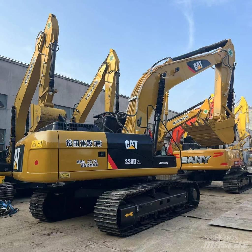 CAT 330 D L Lánctalpas kotrók
