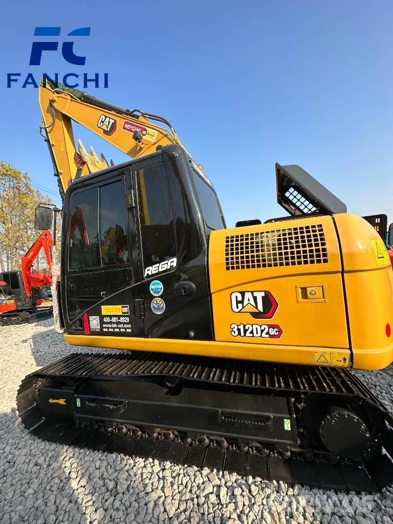 CAT 313d2gc Lánctalpas kotrók