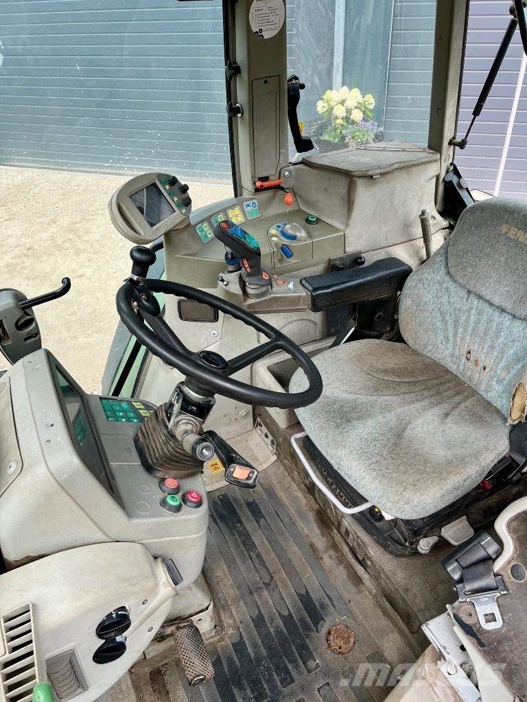 Fendt 712 Vario Traktorok