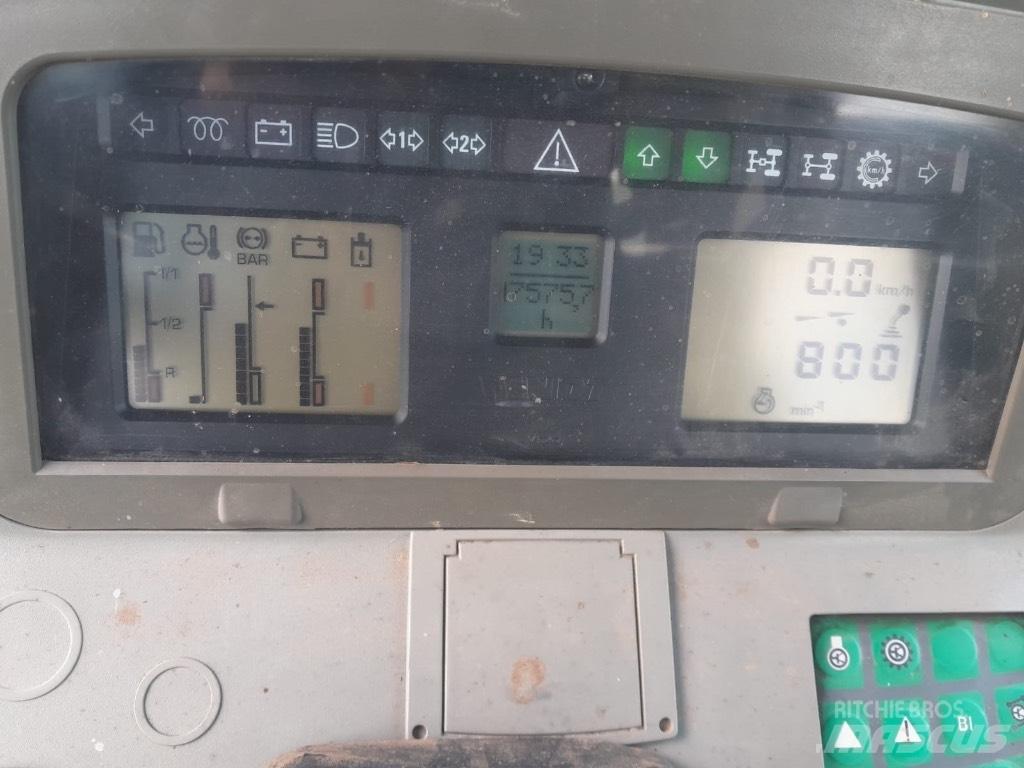 Fendt 712 Vario Traktorok