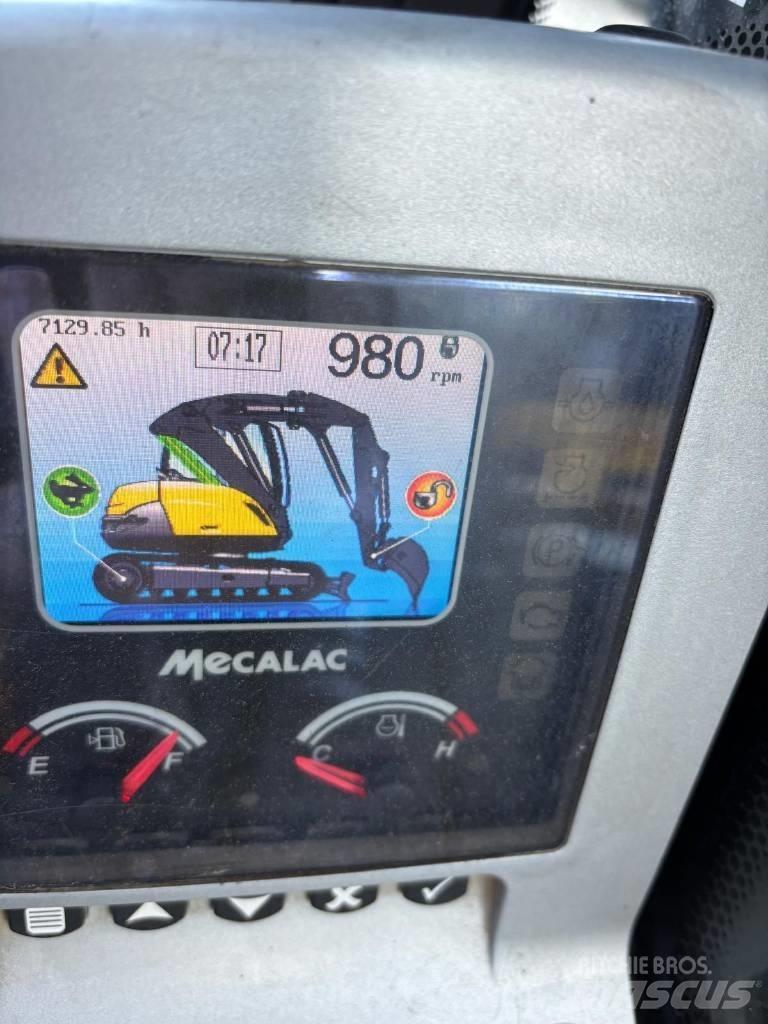 Mecalac 8 M CR Közepes (midi) kotrók 7 t - 12 t