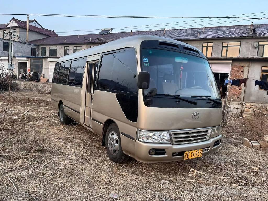 Toyota Coaster Bus Mini buszok