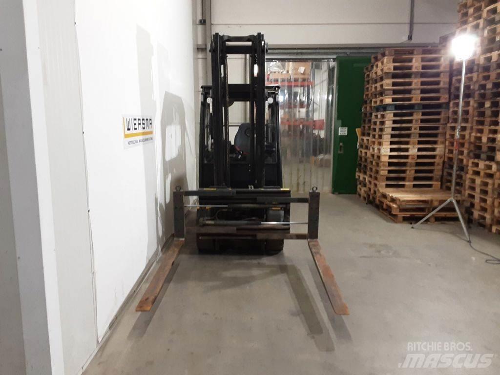 Yale ERP30VL V2745 Elektromos targoncák