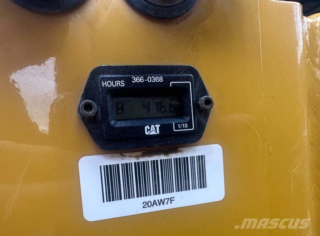 CAT CB 1.7 Ikerdobos hengerek