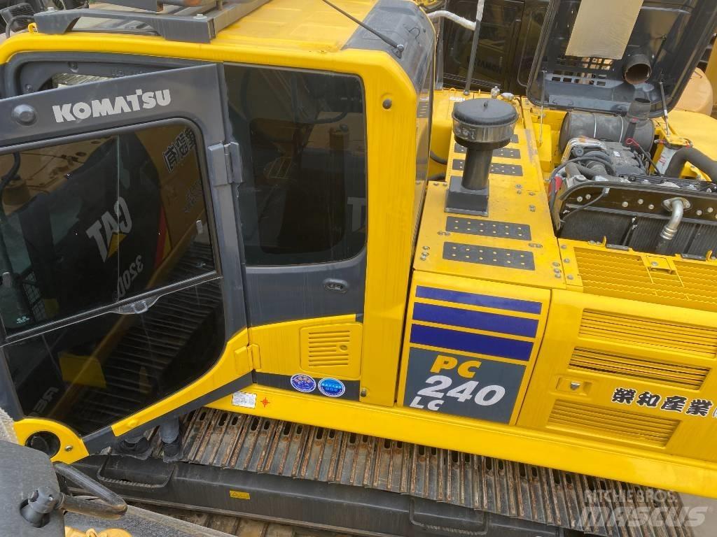 Komatsu PC 240 Lánctalpas kotrók