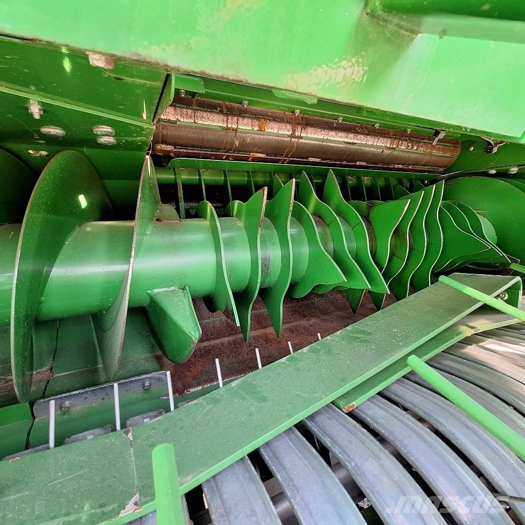 John Deere V 451 M Körbálázók