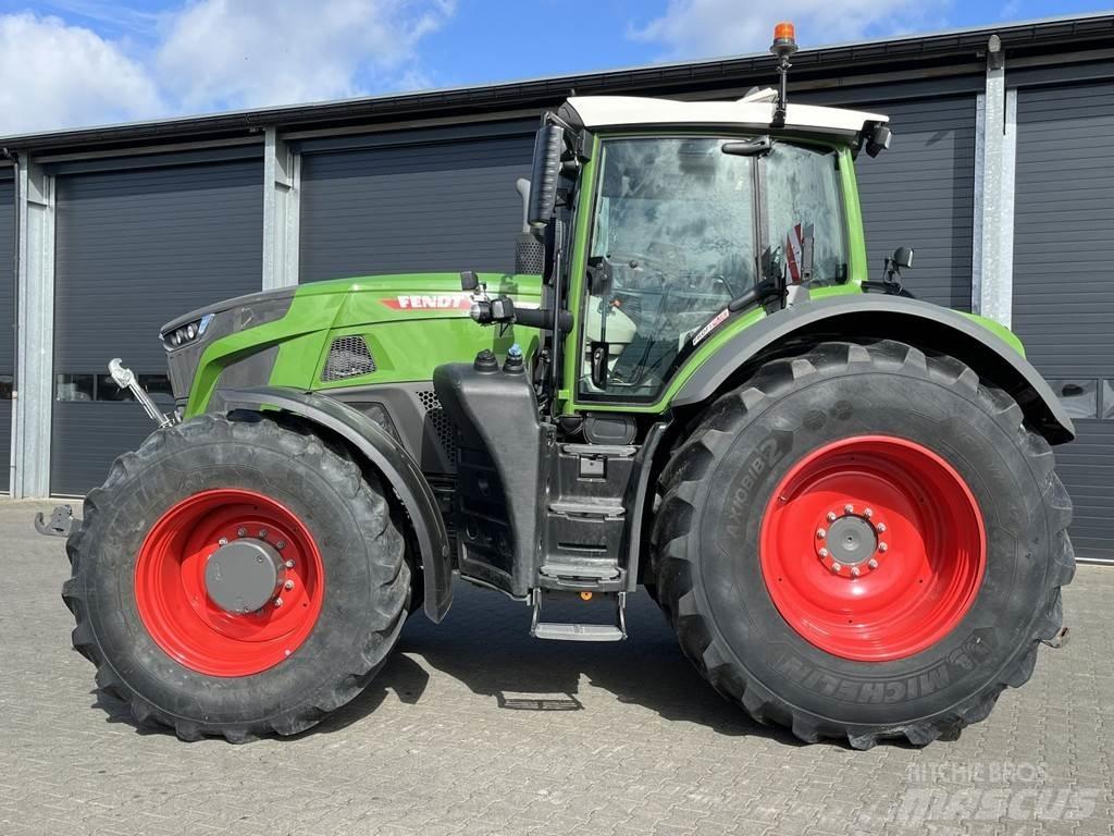 Fendt 933 Vario Traktorok