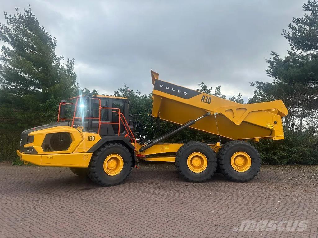 Volvo A30 J UNUSED Csuklósdömperek
