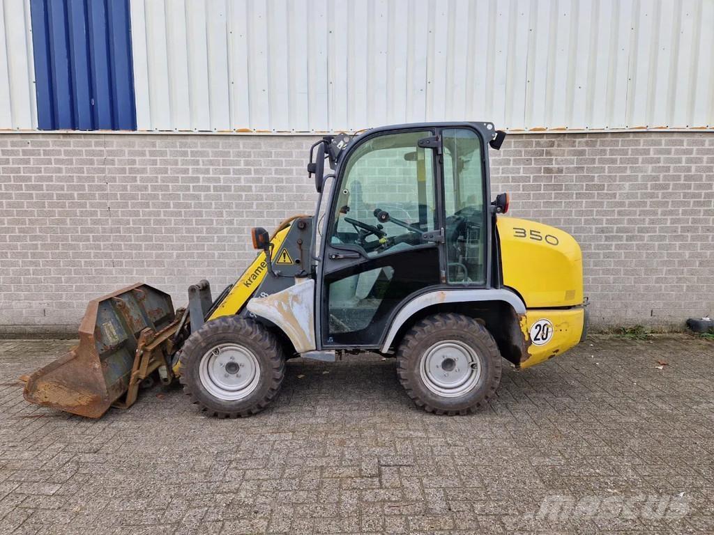 Kramer 350 Gumikerekes homlokrakodók