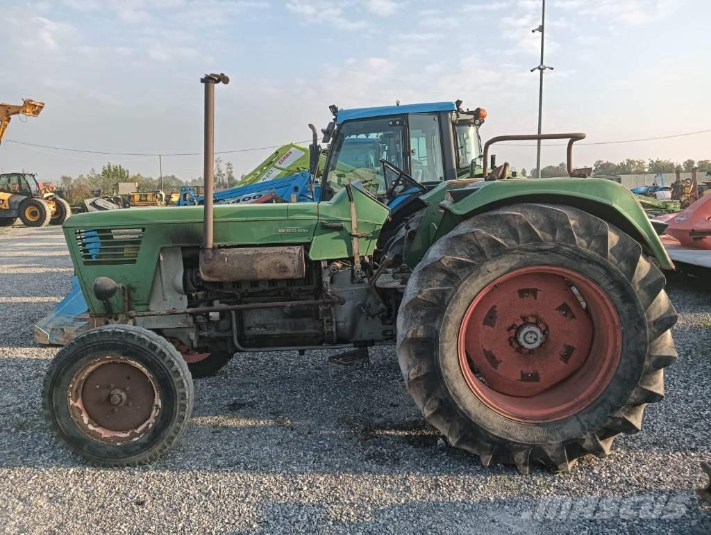 Deutz 8006 Traktorok